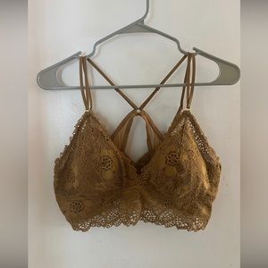 Arie Bralette